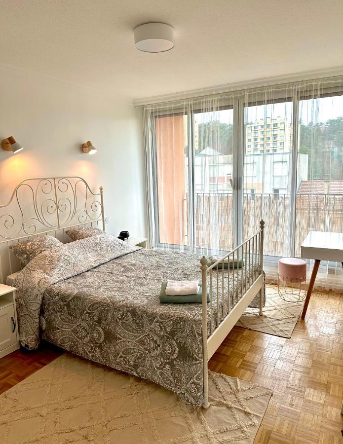 Bergson Top - Appart 80M2, 2 Grandes Chambres, Entierement Renovee Et Equipee, Lumineux, Wifi, Balcon, Calme, Vue Imprenable 생테티엔 외부 사진